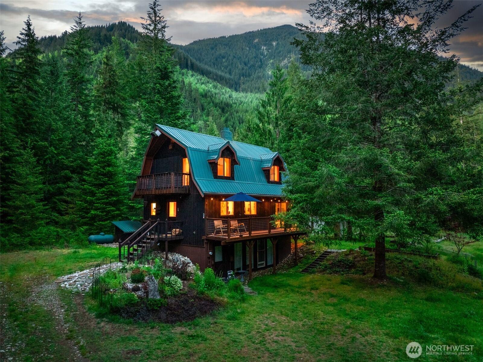 61551 Cascade River Rd , Marblemount, WA 98267