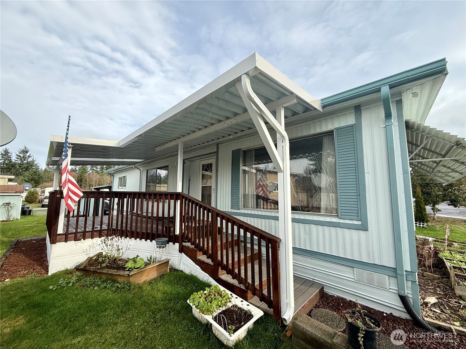 11622 Silver Lake Road #55, Everett, WA 98208