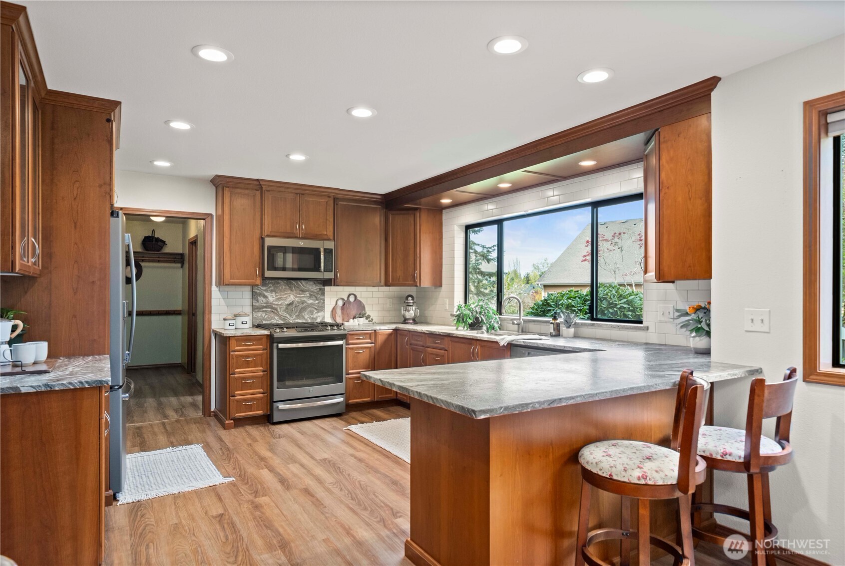 3112 31st Court SE, Olympia, WA 98501-3918