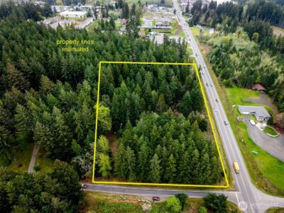 1073 SE Sedgwick Road , Port Orchard, WA 98366