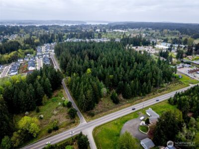 1073 SE Sedgwick Road , Port Orchard, WA 98366 - Photo 9