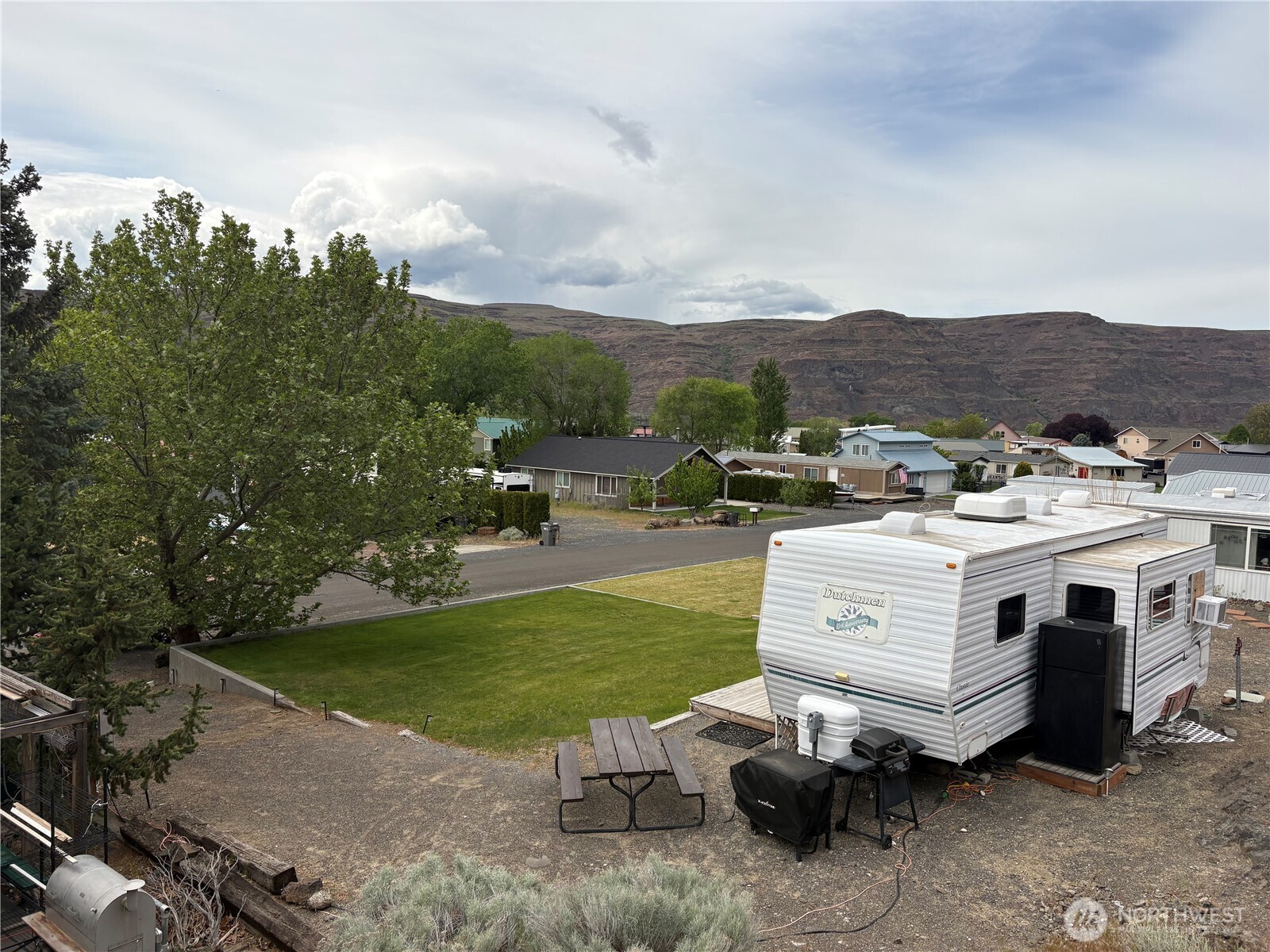 737 SW Section Avenue , Quincy, WA 98848