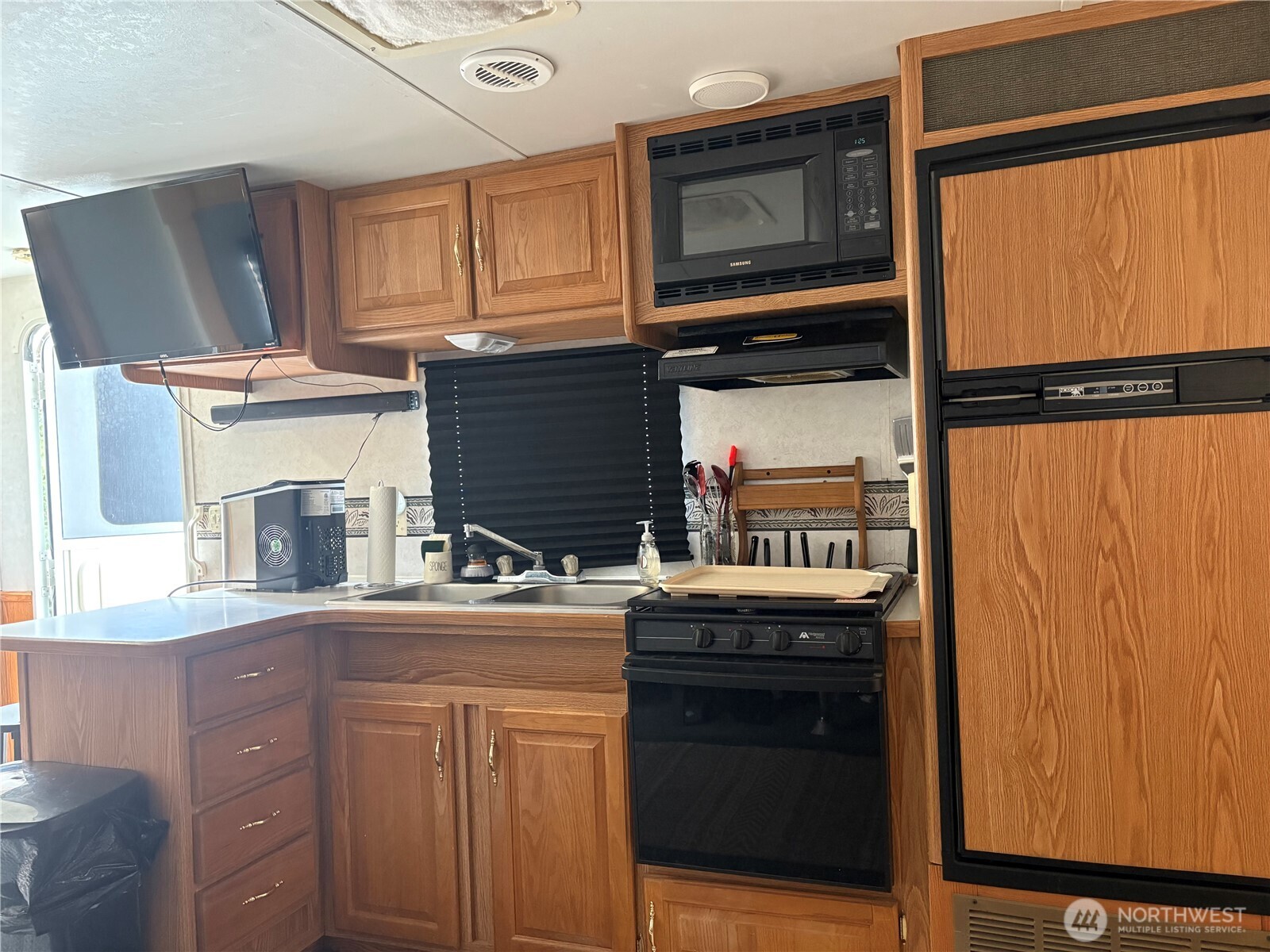 737 SW Section Avenue , Quincy, WA 98848