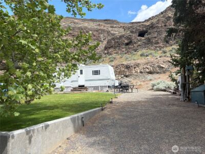 737 SW Section Avenue , Quincy, WA 98848 - Photo 5