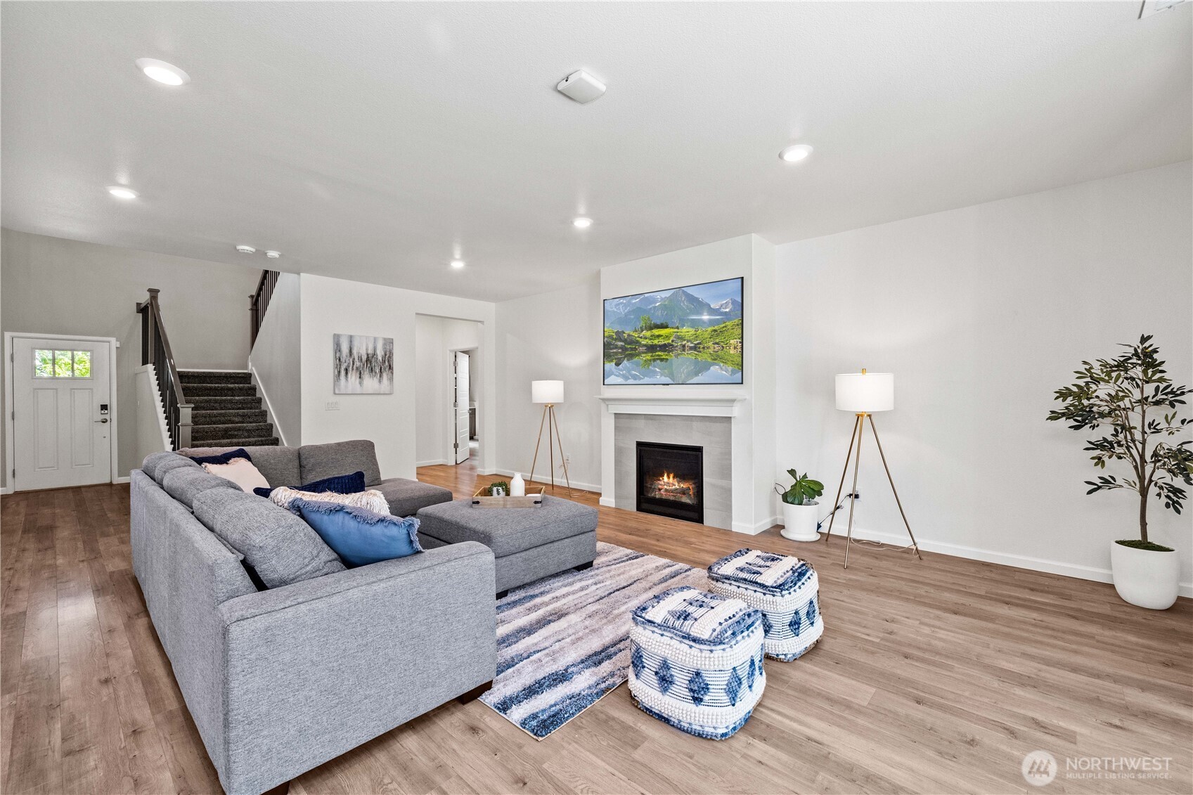 32943 Ash Avenue SE, Black Diamond, WA 98010