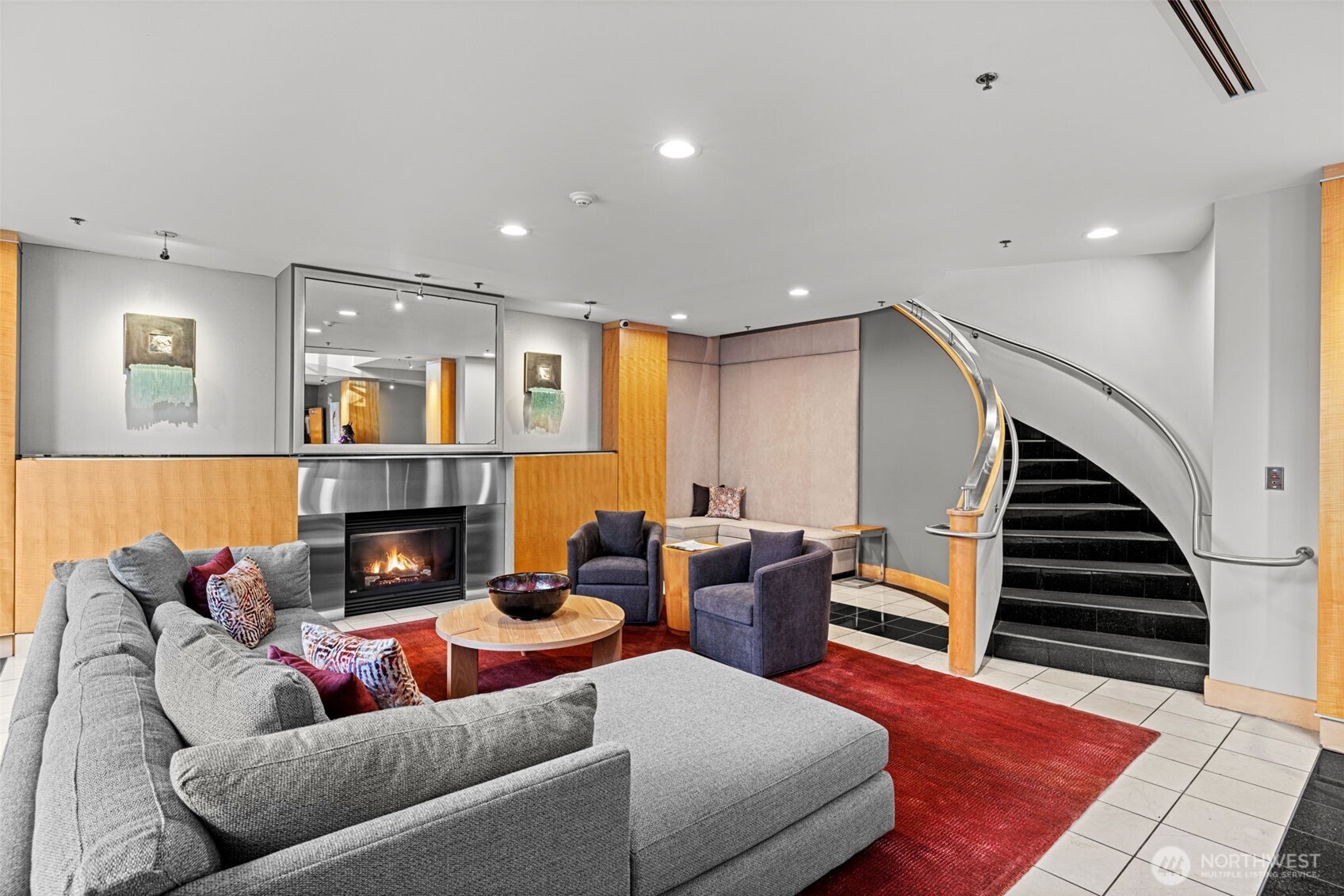 2929 1st Avenue #205, Seattle, WA 98121