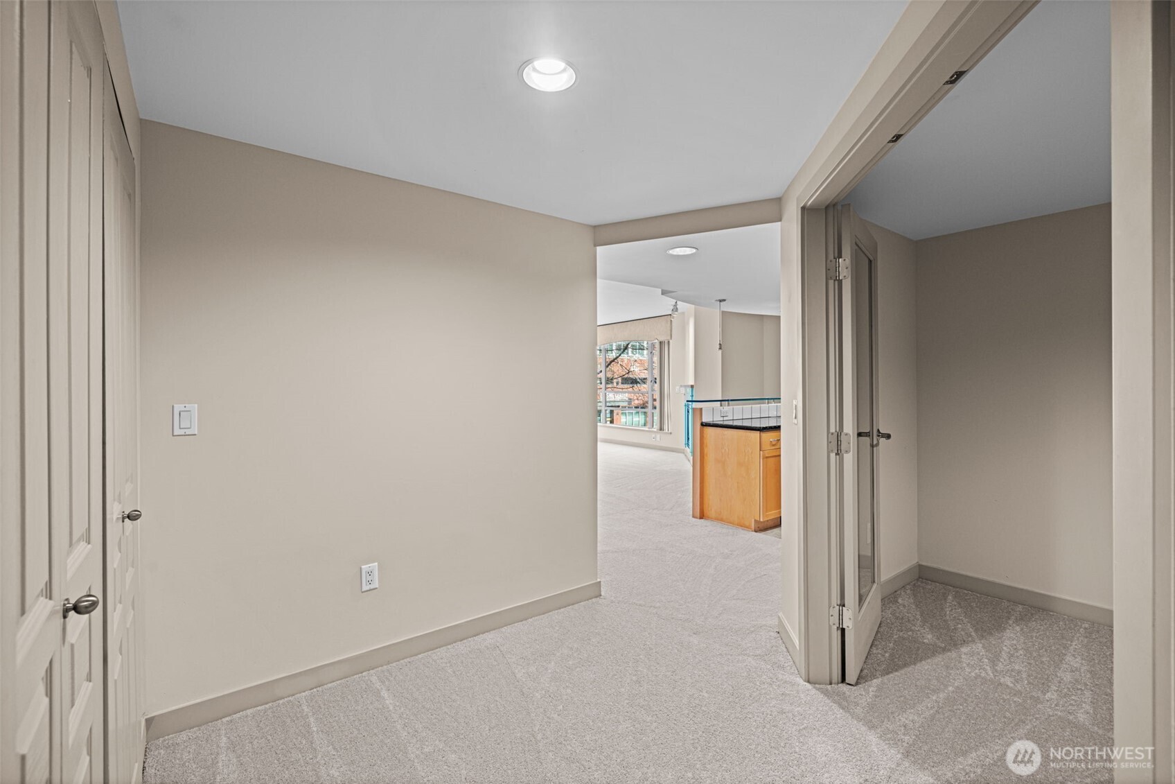 2929 1st Avenue #205, Seattle, WA 98121