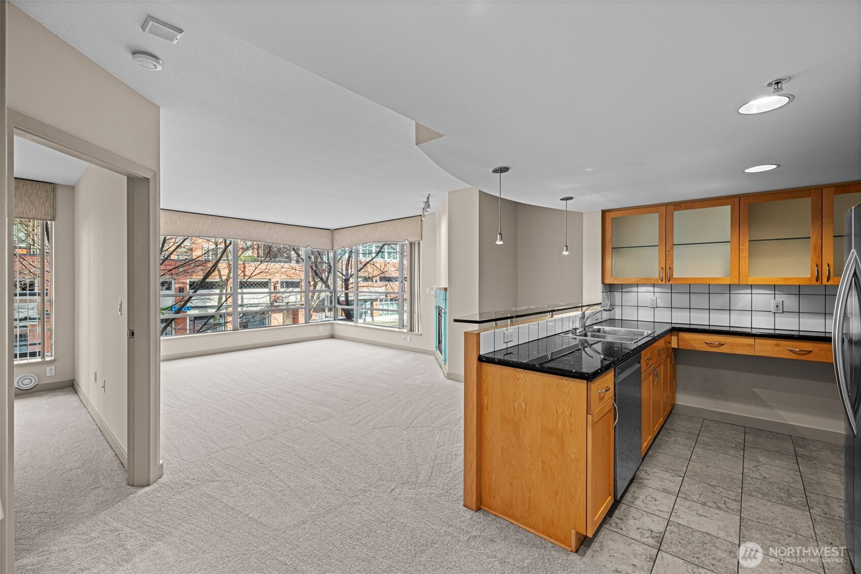 2929 1st Avenue #205, Seattle, WA 98121