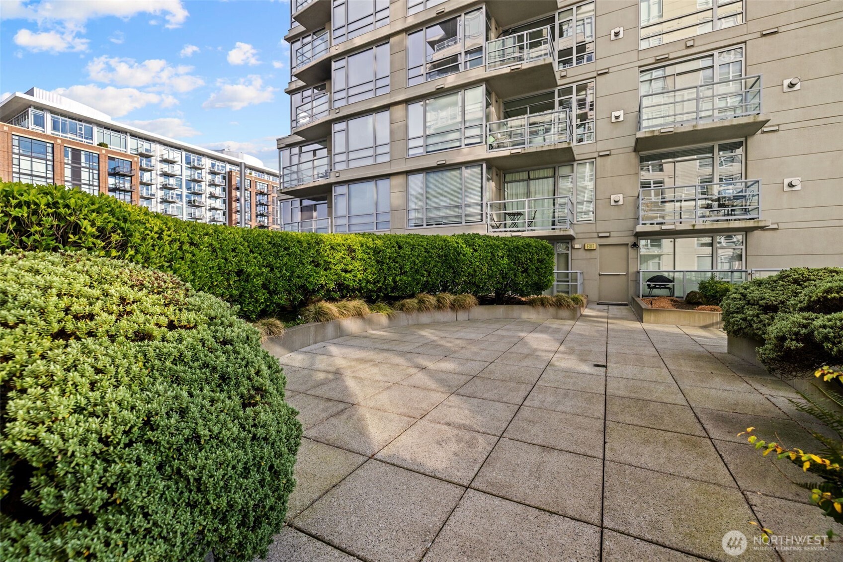 2929 1st Avenue #205, Seattle, WA 98121