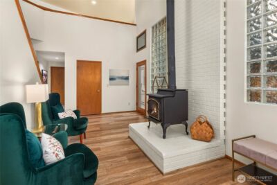 11925 Maplewood Avenue , Edmonds, WA 98026 - Photo 13
