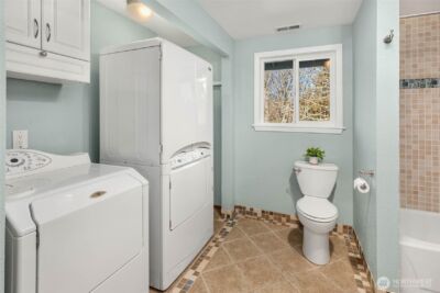 11925 Maplewood Avenue , Edmonds, WA 98026 - Photo 33