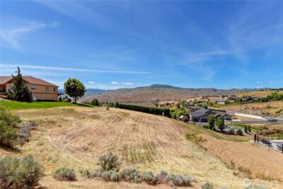 443 W Rolling Hills Lane , Wenatchee, WA 98801 - Photo 12