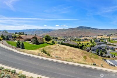 443 W Rolling Hills Lane , Wenatchee, WA 98801 - Photo 13