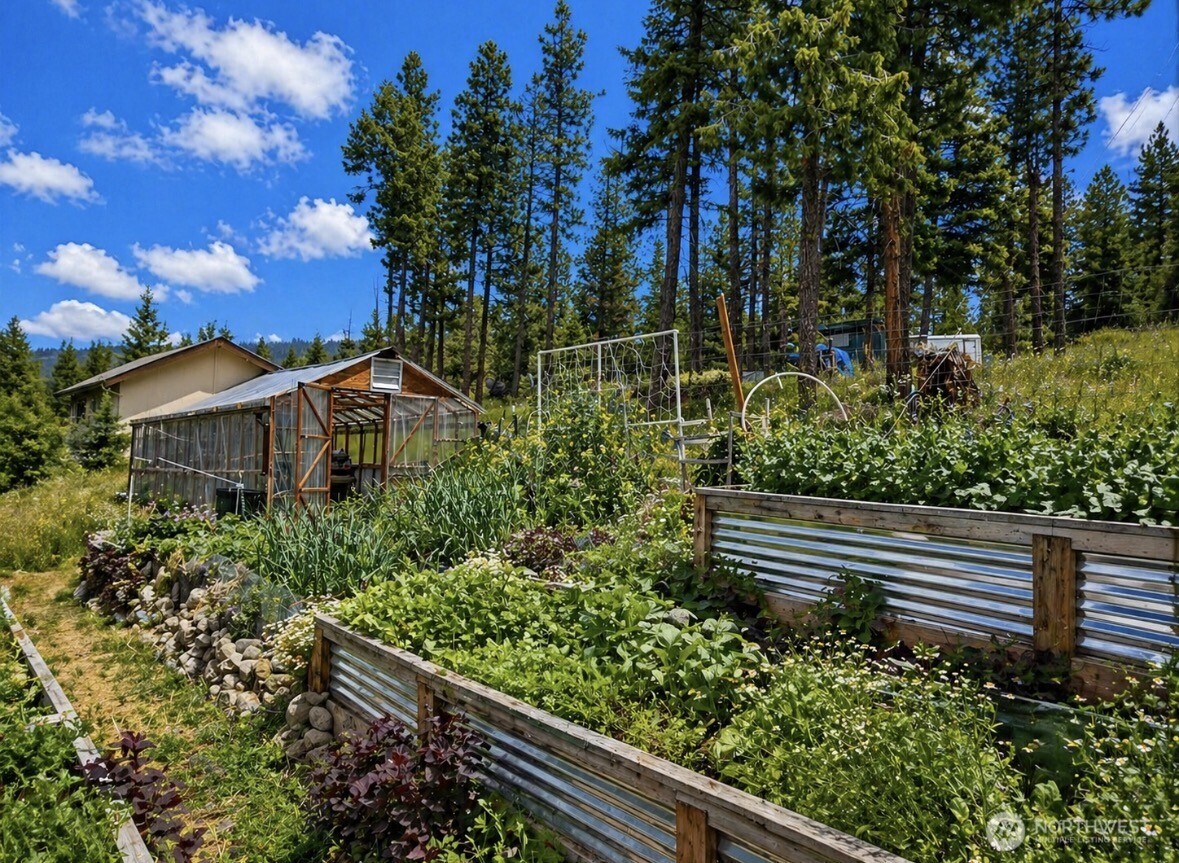 20 Morgan Mountain Trail , Tonasket, WA 98855