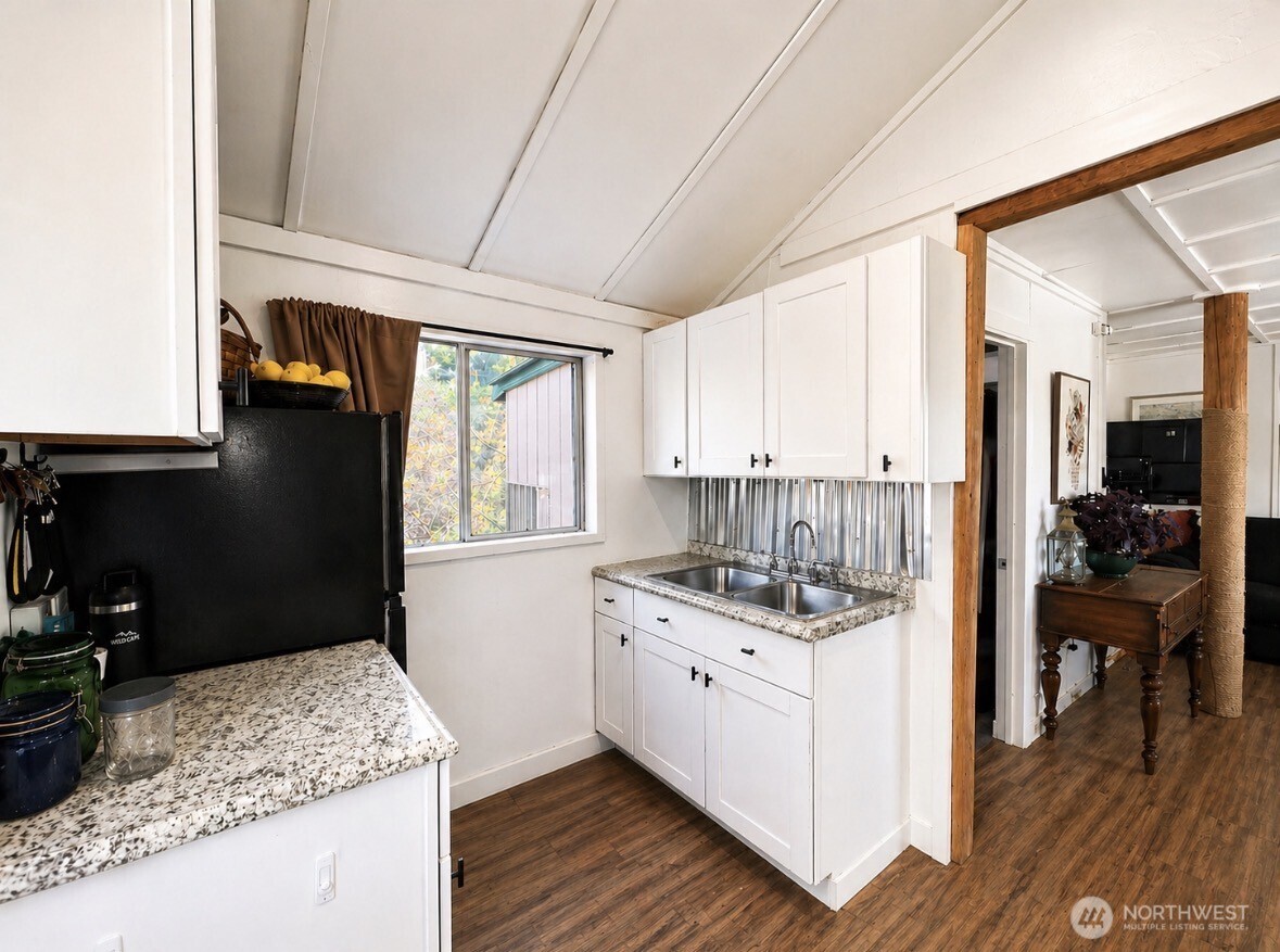 20 Morgan Mountain Trail , Tonasket, WA 98855