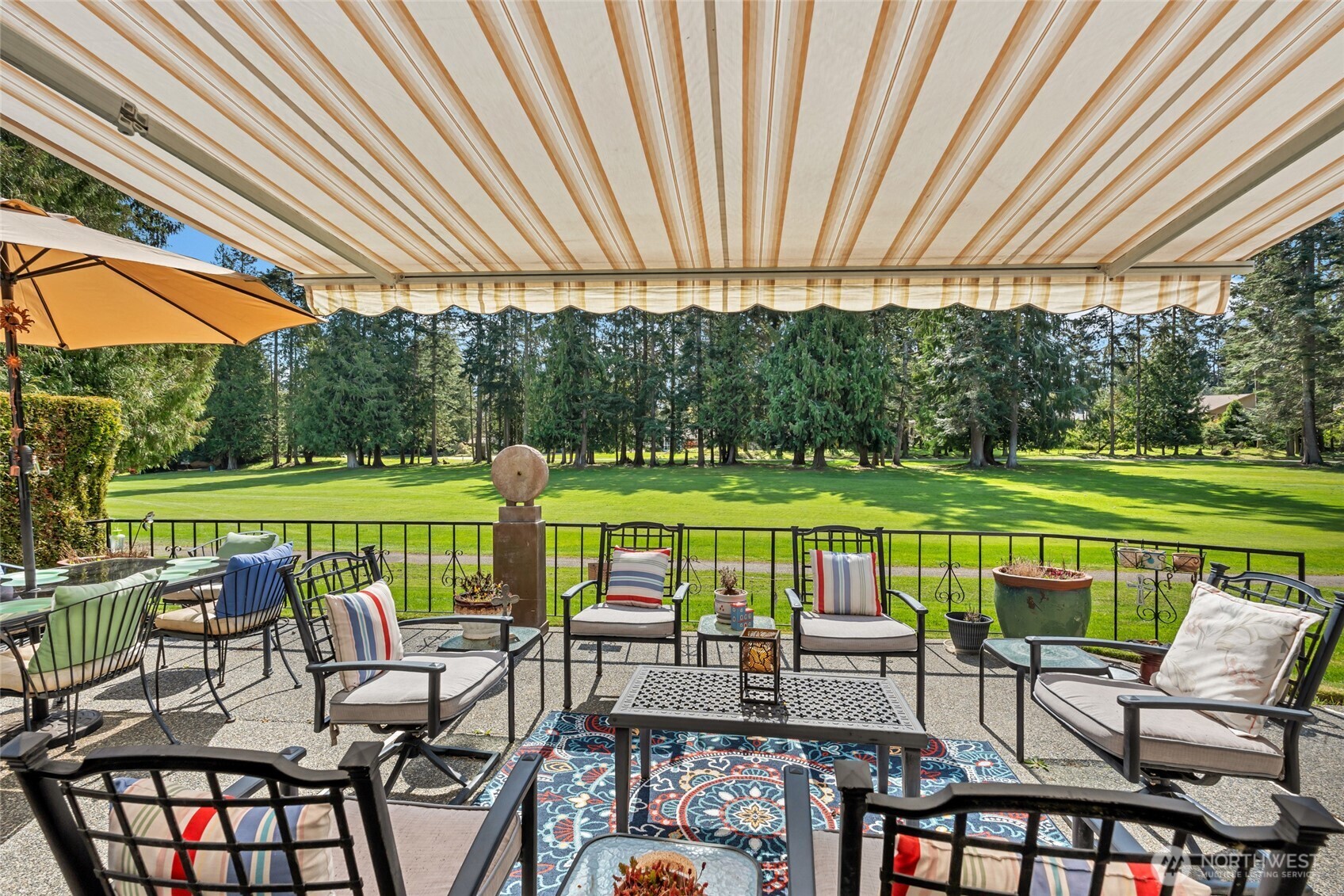 302 Foursome Drive , Sequim, WA 98382