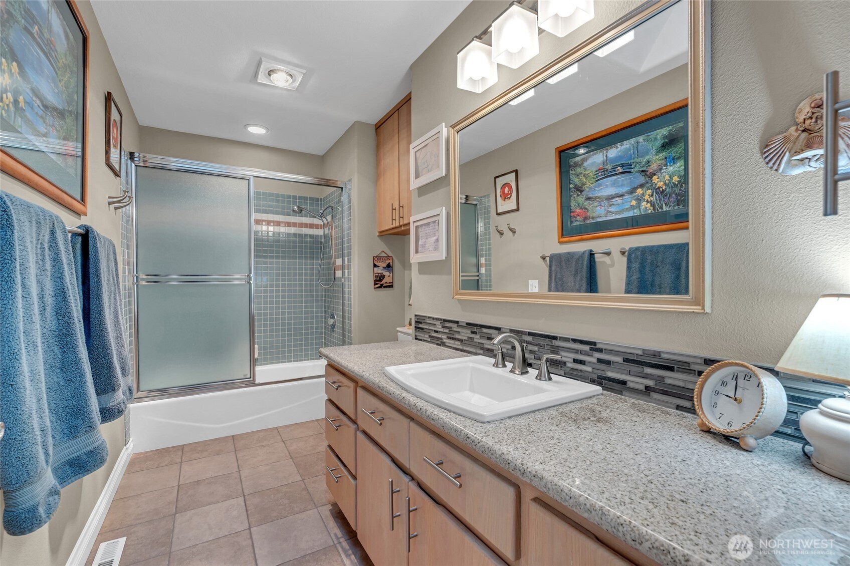 302 Foursome Drive , Sequim, WA 98382