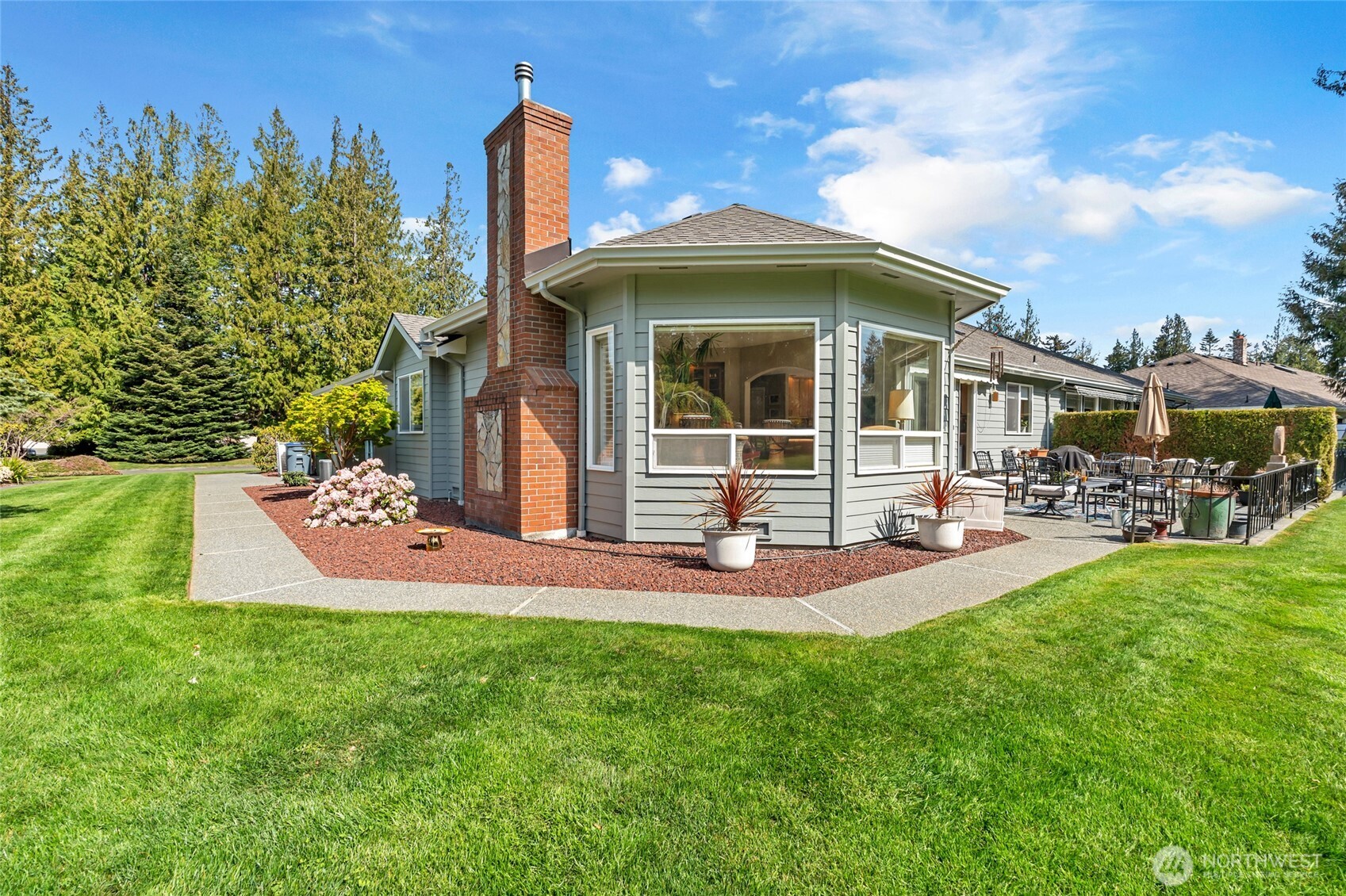 302 Foursome Drive , Sequim, WA 98382