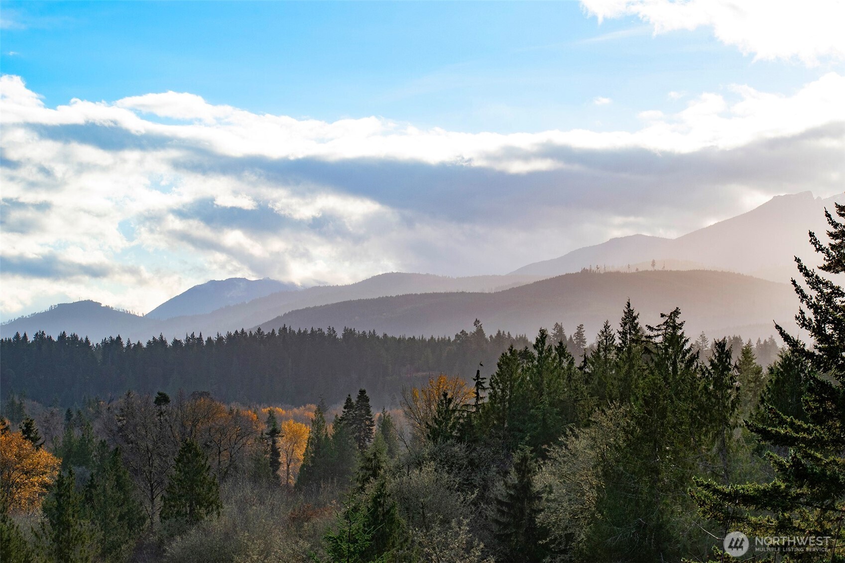714 Hunt Road , Port Angeles, WA 98363