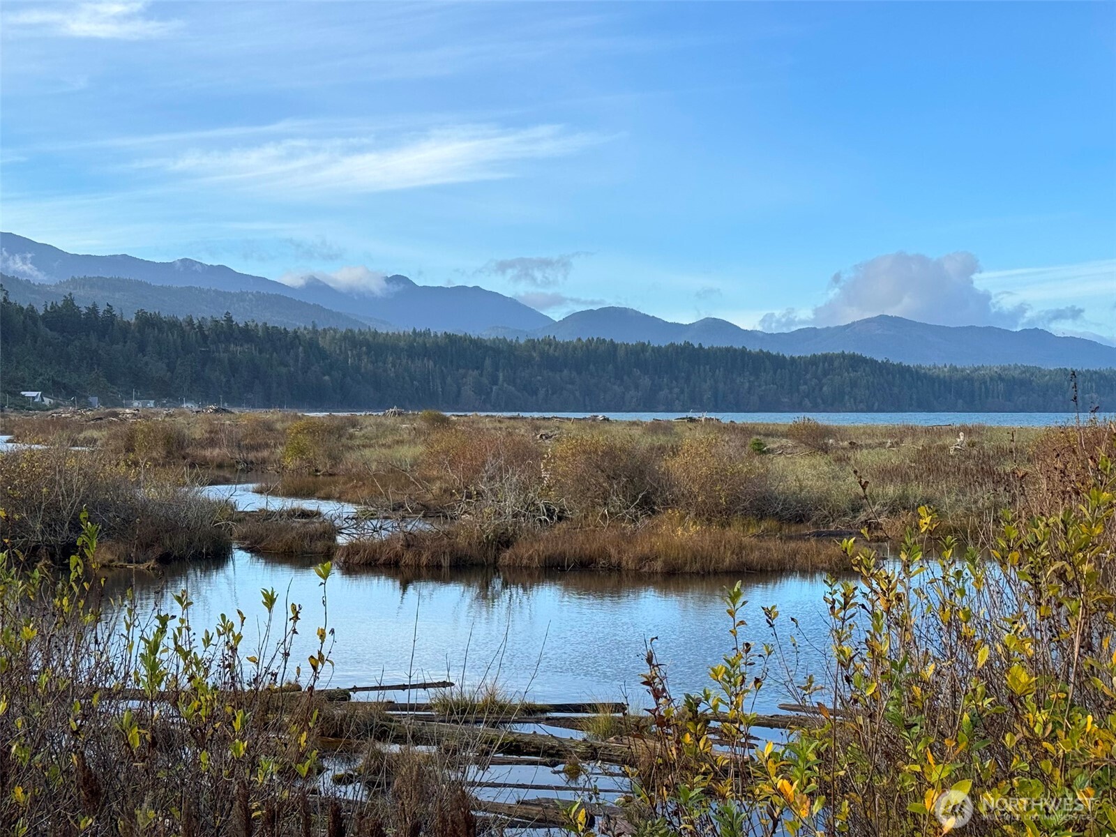 714 Hunt Road , Port Angeles, WA 98363