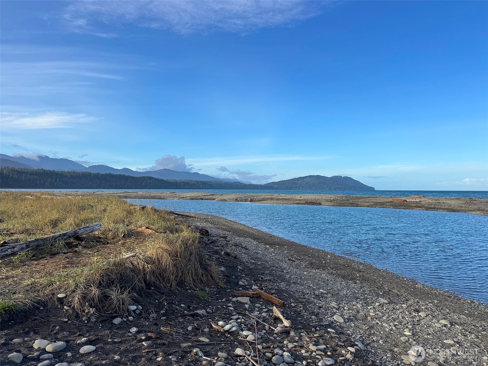 714 Hunt Road , Port Angeles, WA 98363