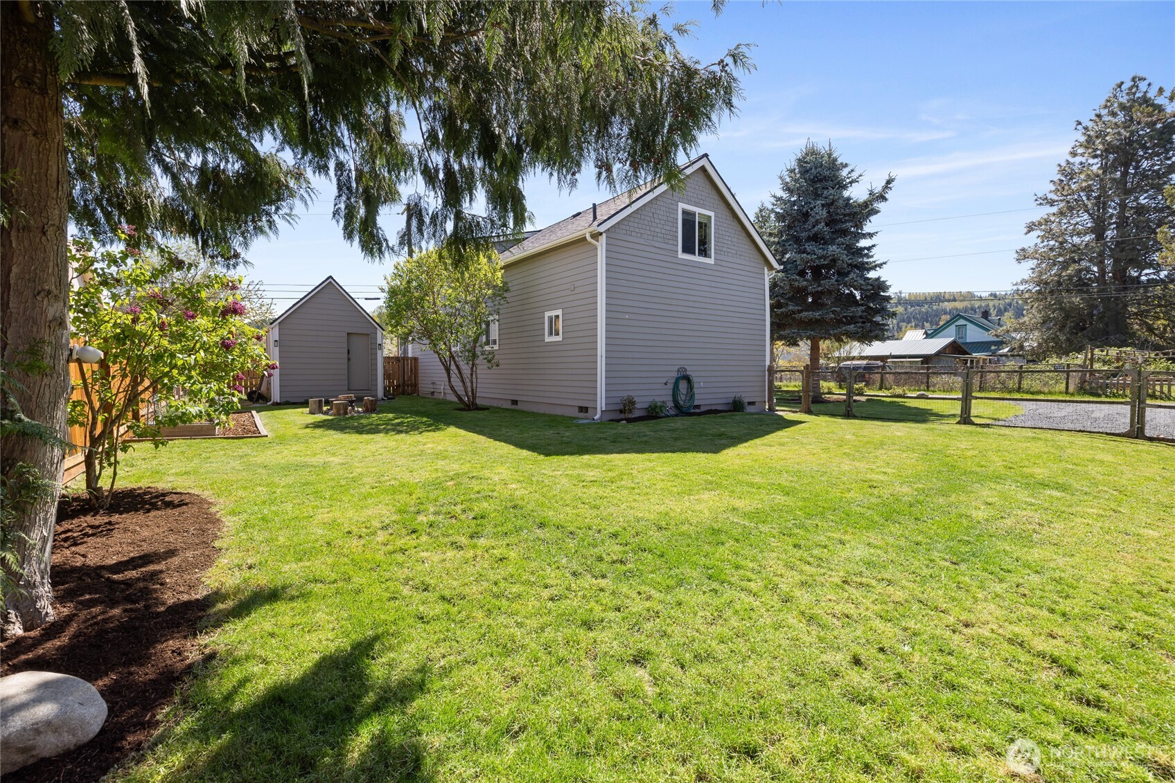 214 Adams Avenue S, Eatonville, WA 98328