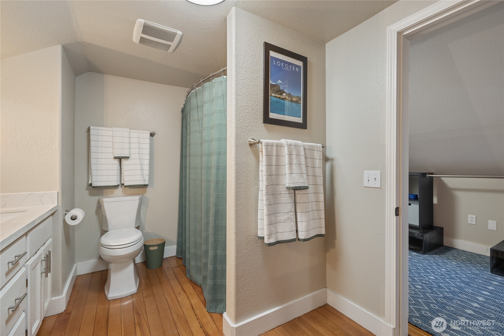214 Adams Avenue S, Eatonville, WA 98328