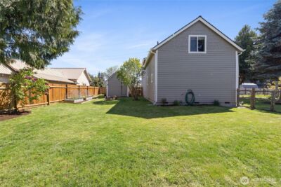 214 Adams Avenue S, Eatonville, WA 98328 - Photo 36
