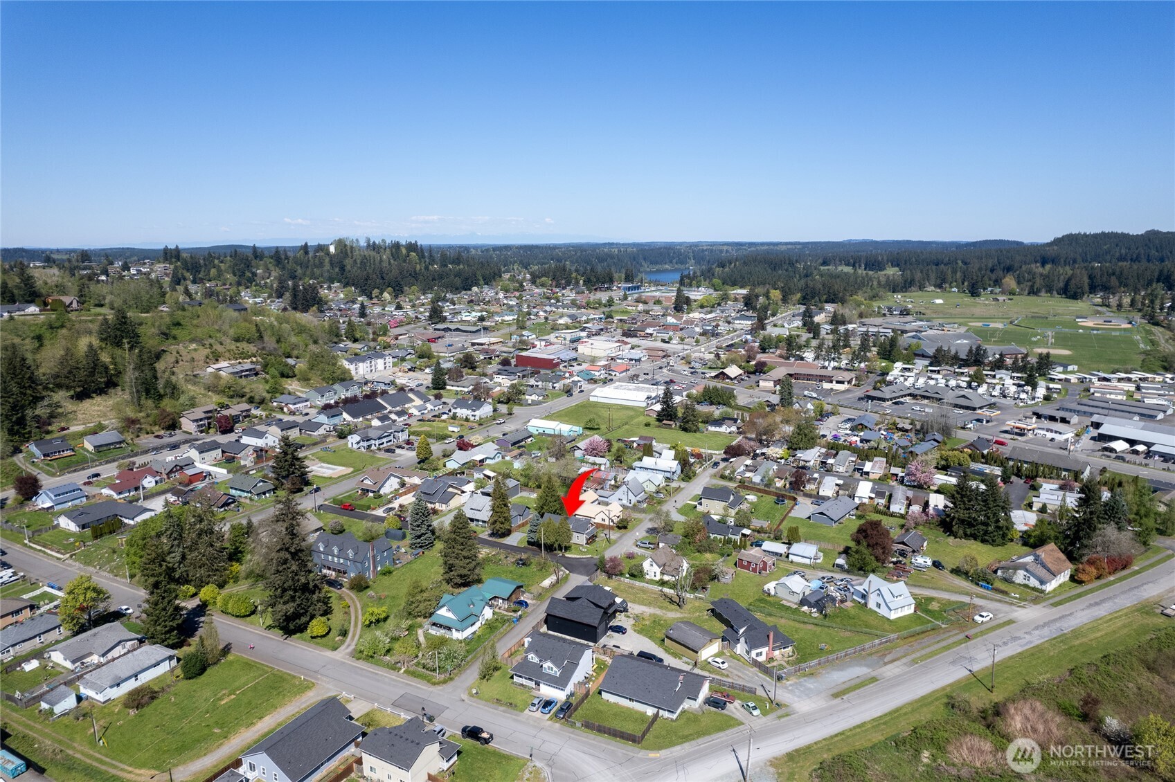 214 Adams Avenue S, Eatonville, WA 98328