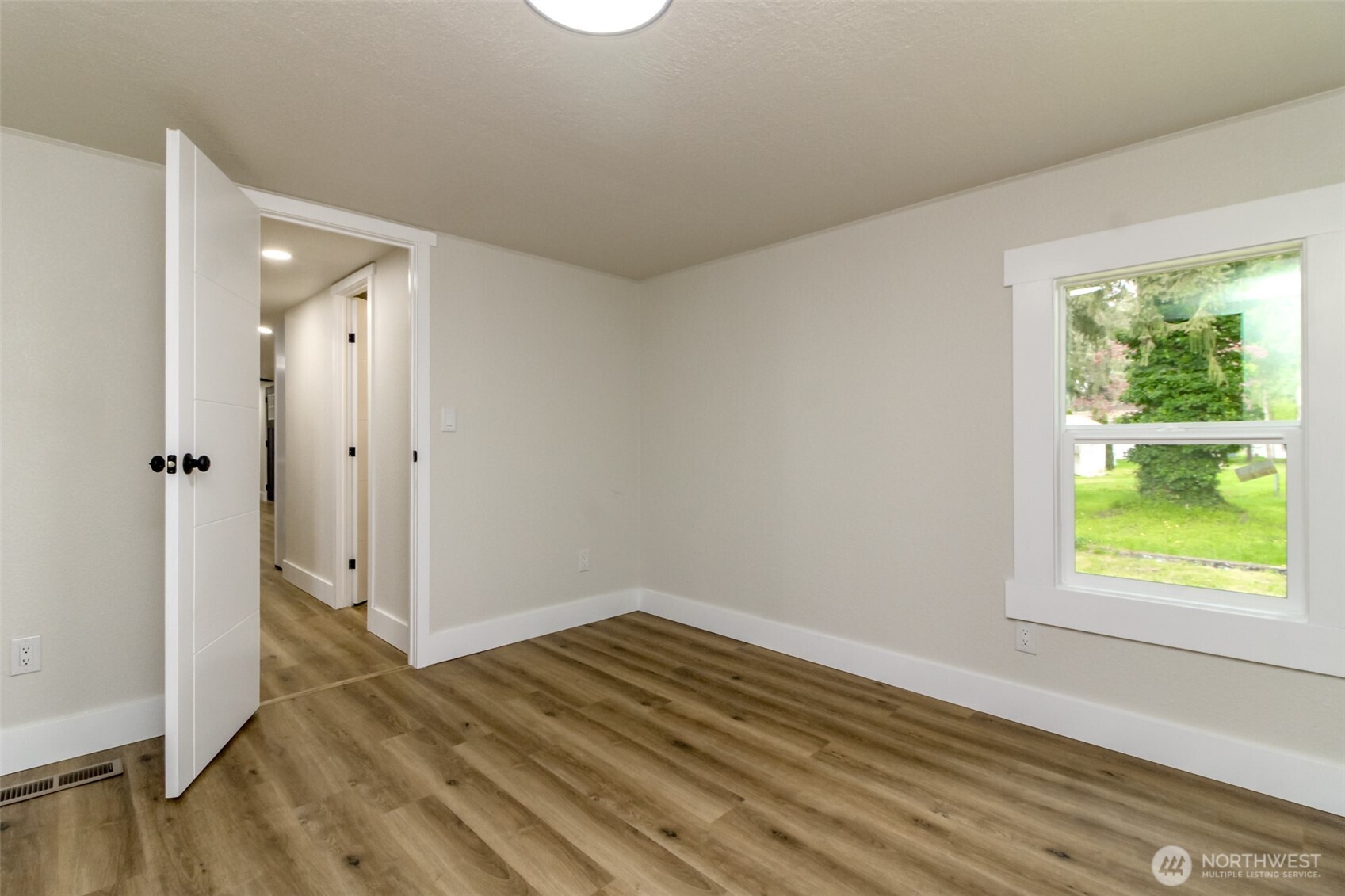 8915 226th #19, Graham, WA 98338