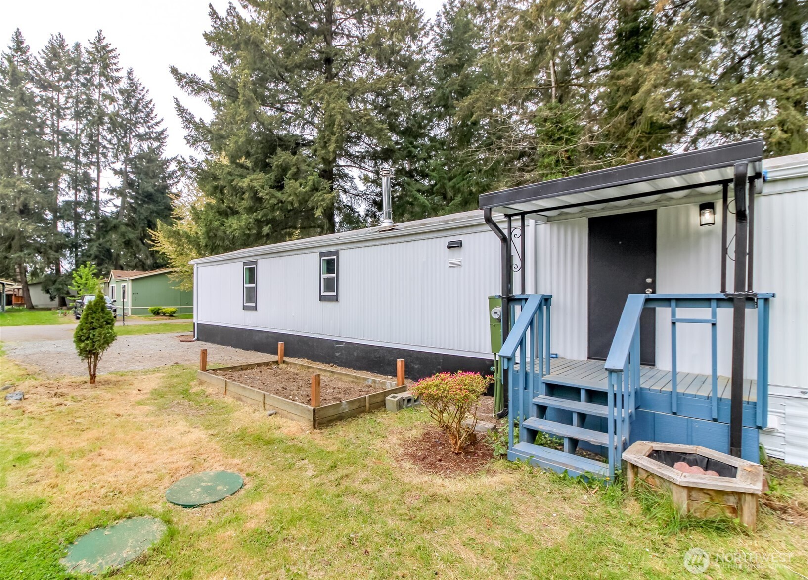 8915 226th #19, Graham, WA 98338