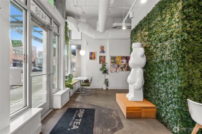 1416 10th Avenue , Seattle, WA 98122