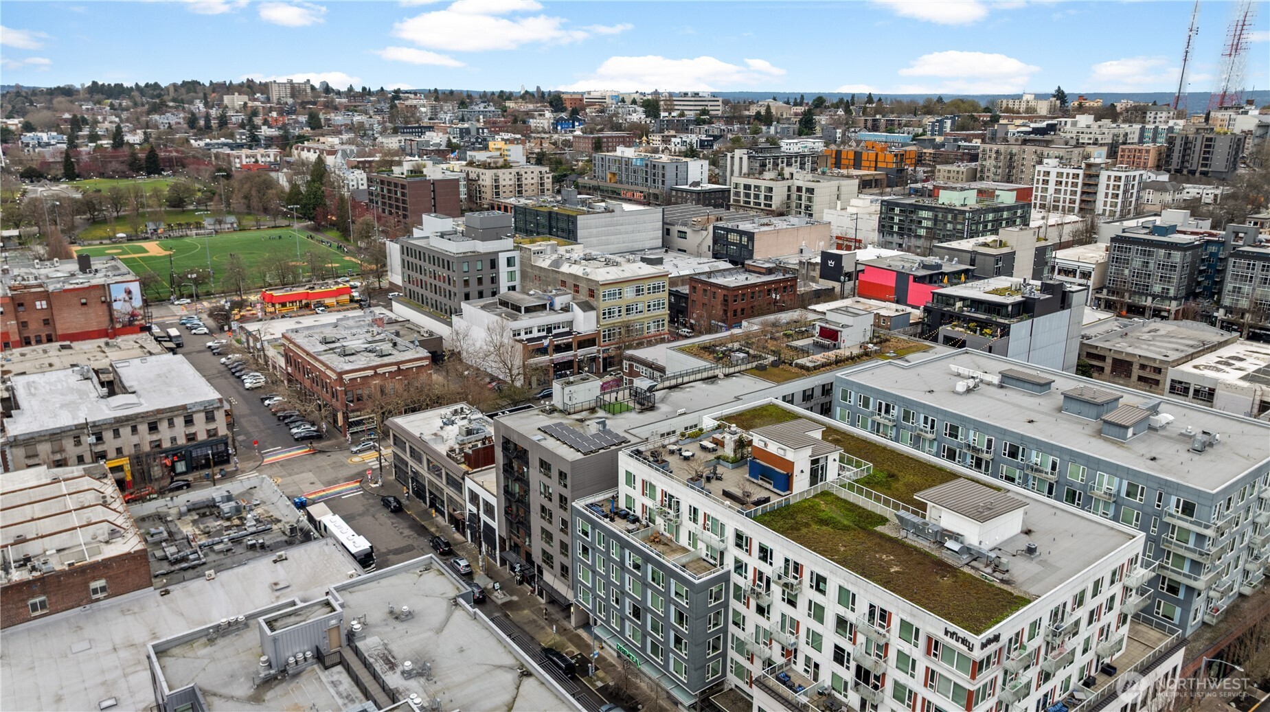 1416 10th Avenue , Seattle, WA 98122