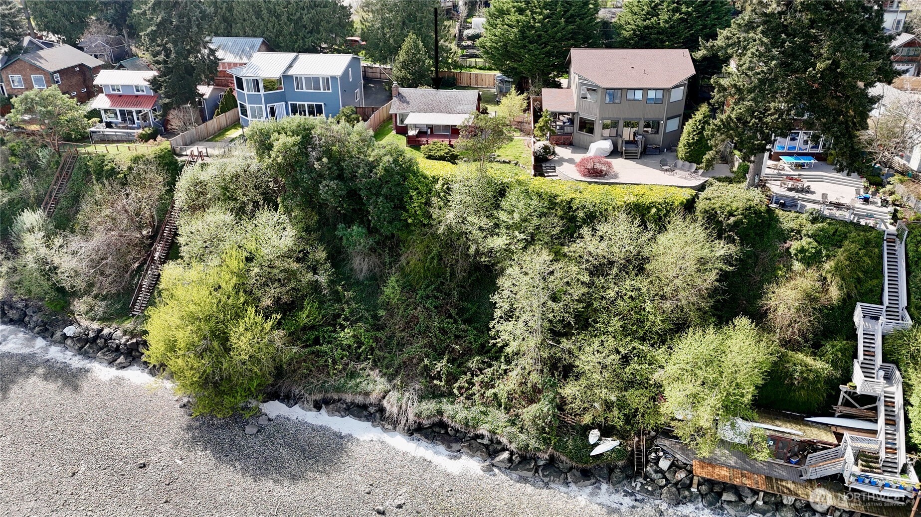 18616 Angeline Avenue NE, Suquamish, WA 98392