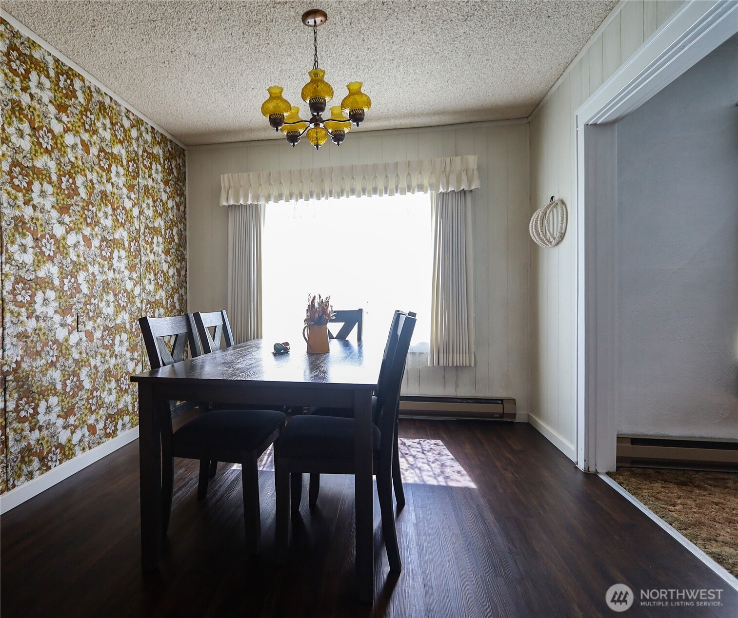 2835 Pacific Avenue , Hoquiam, WA 98550