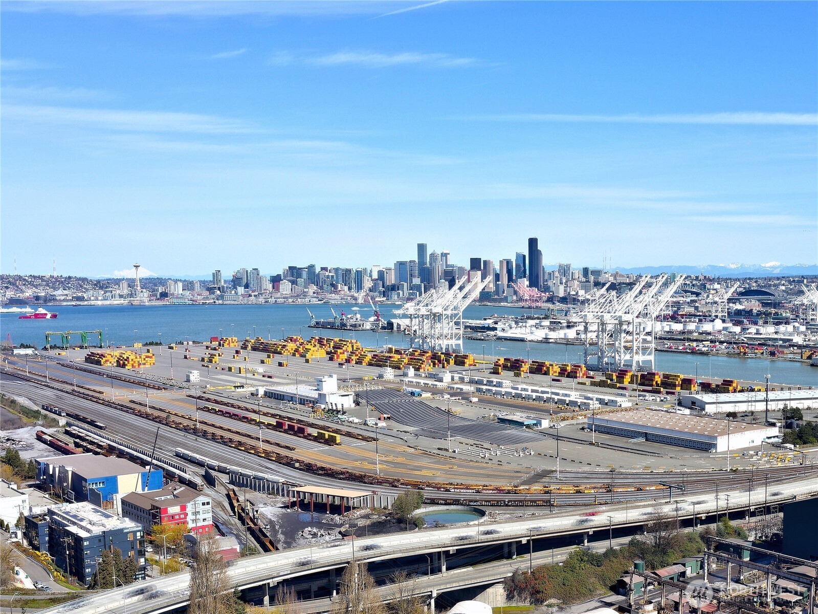 3905 SW Avalon Way , Seattle, WA 98126