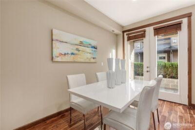 303 Bellevue Way SE, Bellevue, WA 98004 - Photo 14