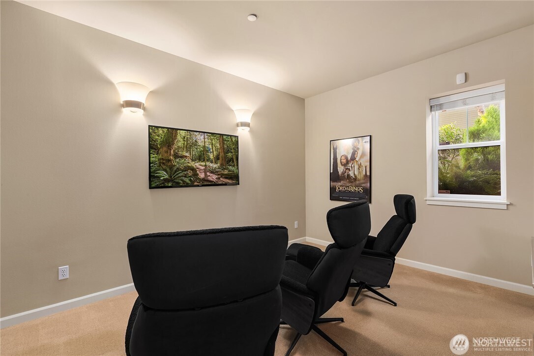 303 Bellevue Way SE, Bellevue, WA 98004