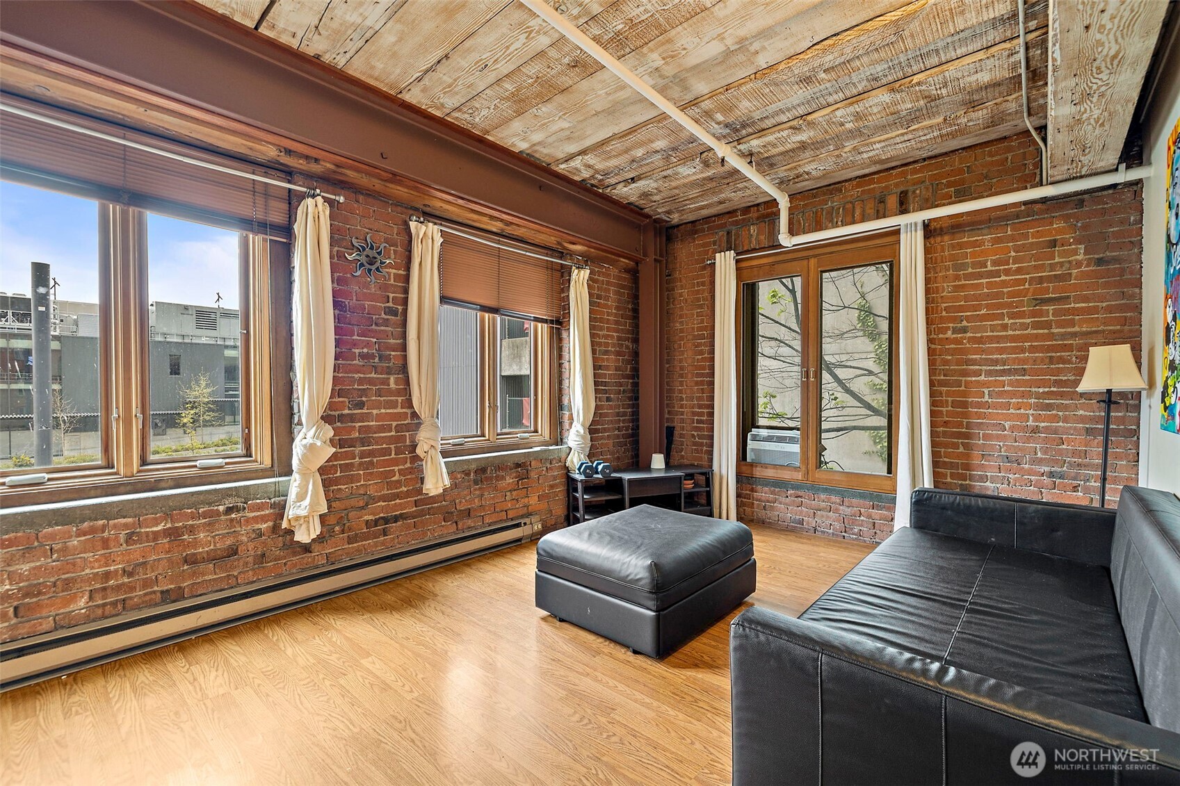 1507 Western Avenue #R203, Seattle, WA 98101