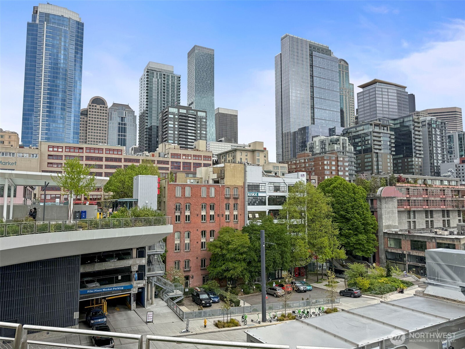 1507 Western Avenue #R203, Seattle, WA 98101
