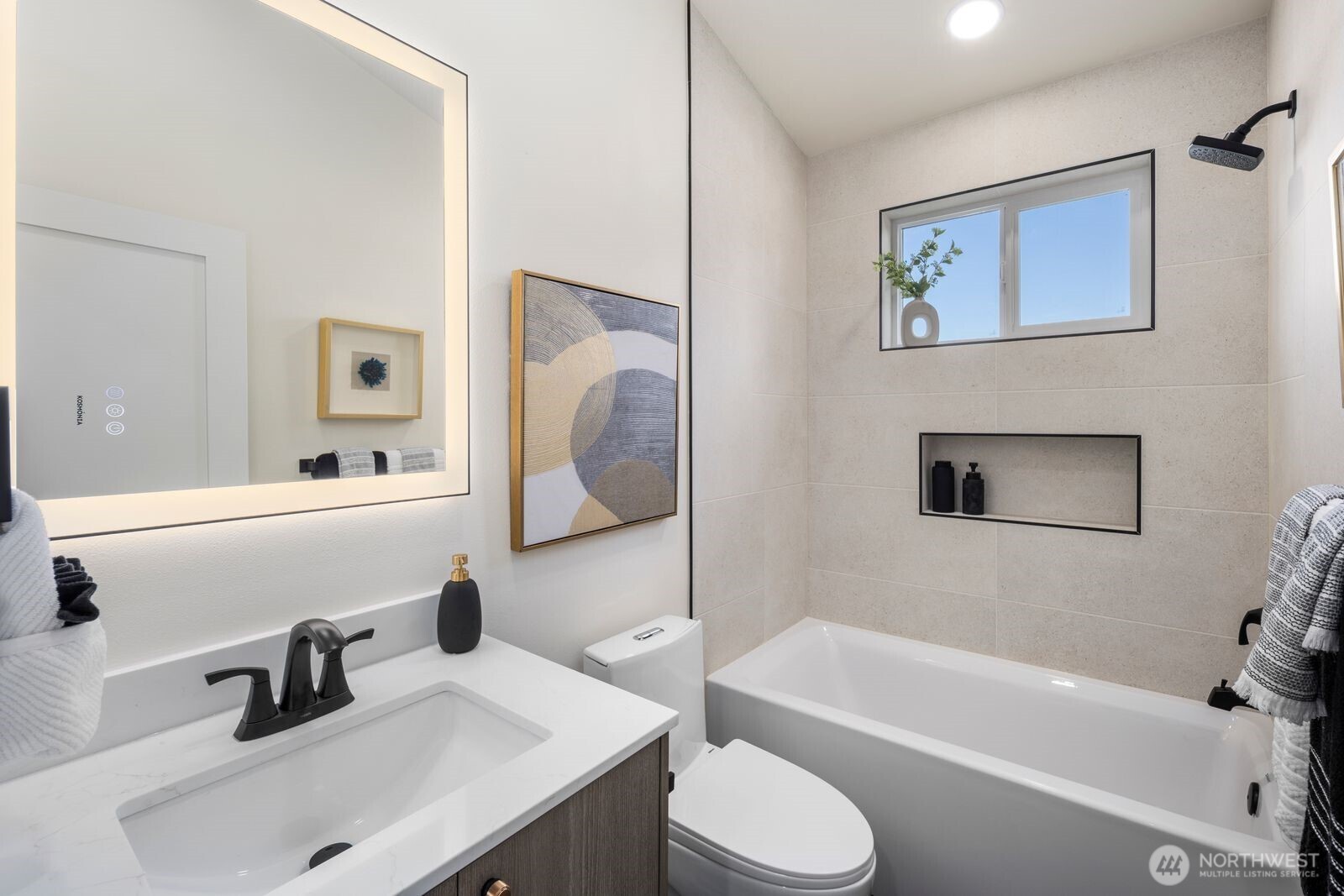 309 NW 92nd Street , Seattle, WA 98117