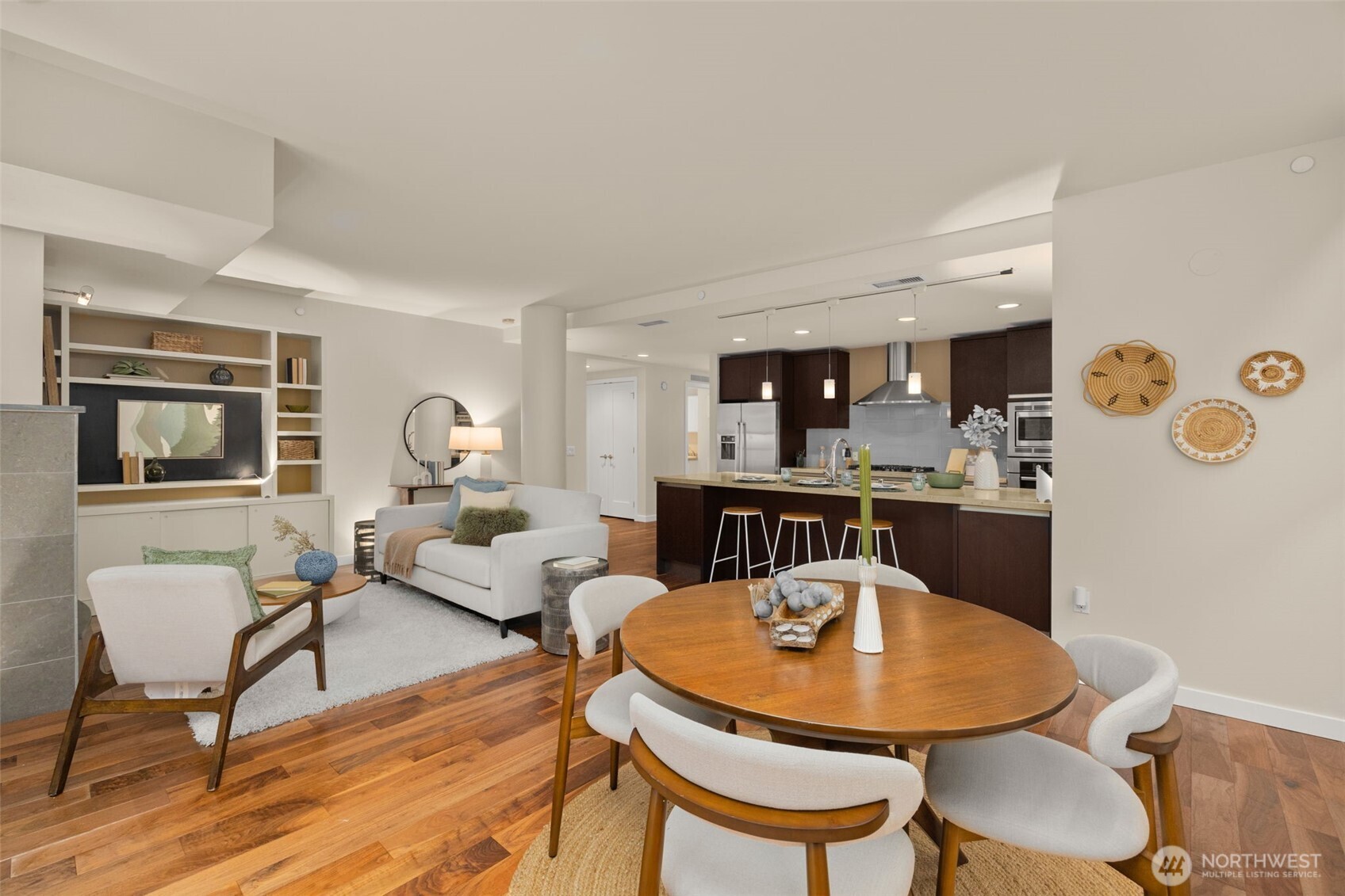 10000 Main St #201, Bellevue, WA 98004