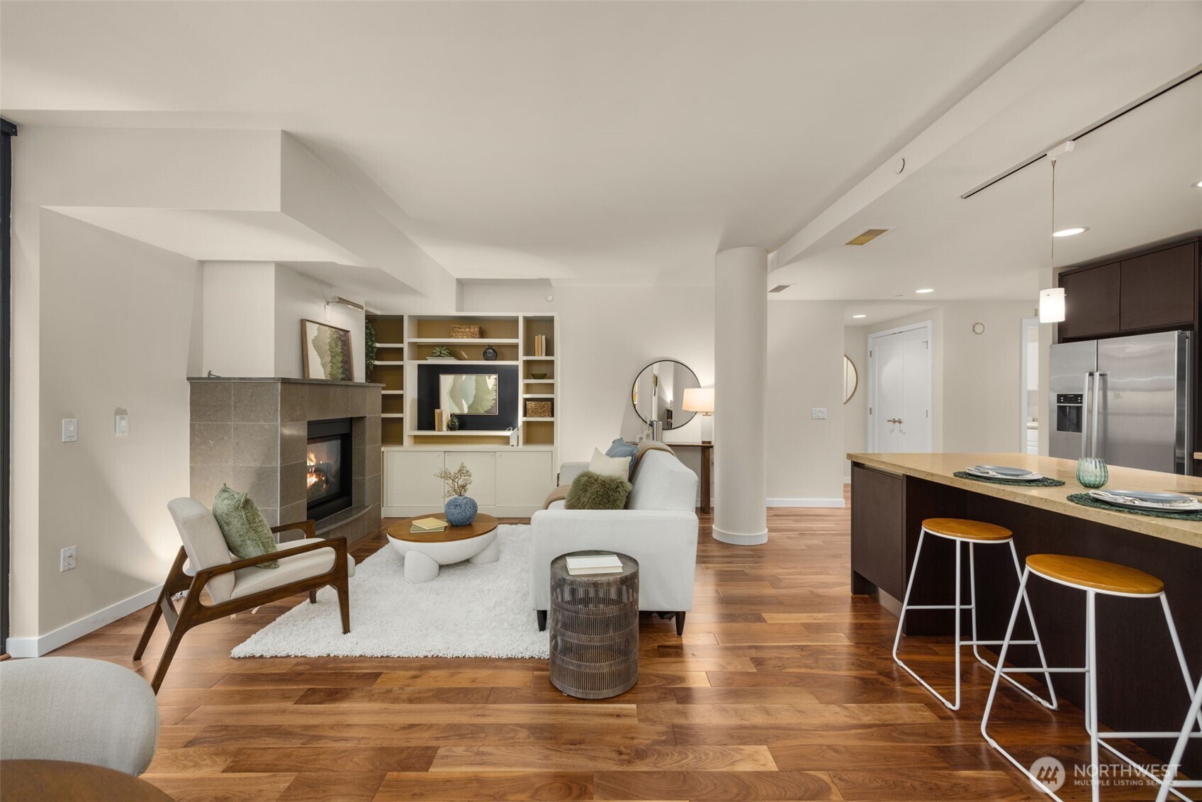 10000 Main St #201, Bellevue, WA 98004