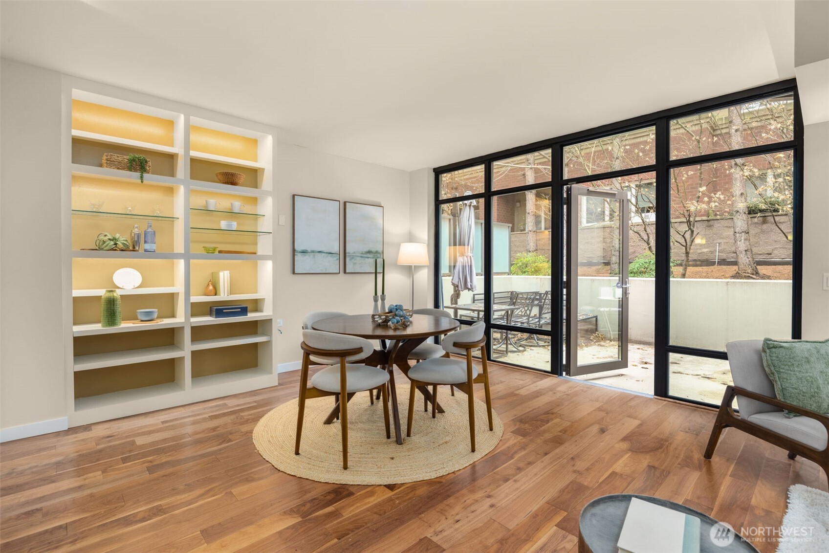 10000 Main St #201, Bellevue, WA 98004