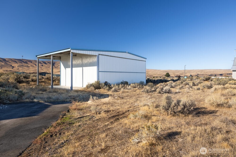 313 Airport Way SW, Mattawa, WA 99349