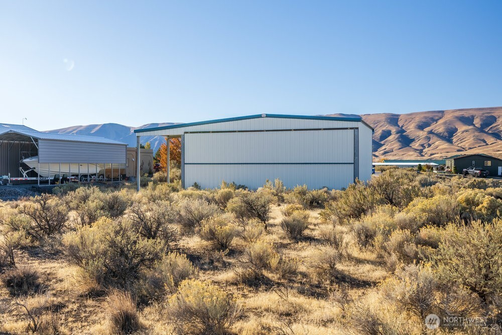 313 Airport Way SW, Mattawa, WA 99349