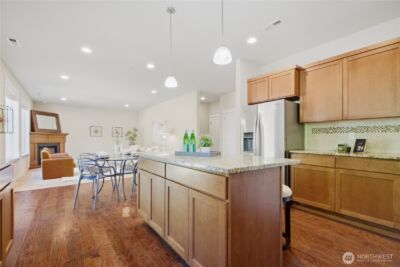7326 NE 201st Place , Kenmore, WA 98028 - Photo 12