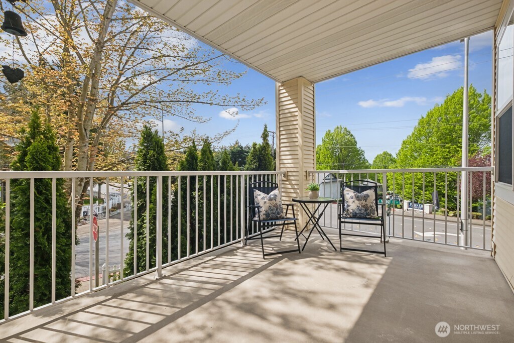 400 S 46th Place #B, Renton, WA 98055