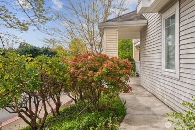 400 S 46th Place #B, Renton, WA 98055 - Photo 4