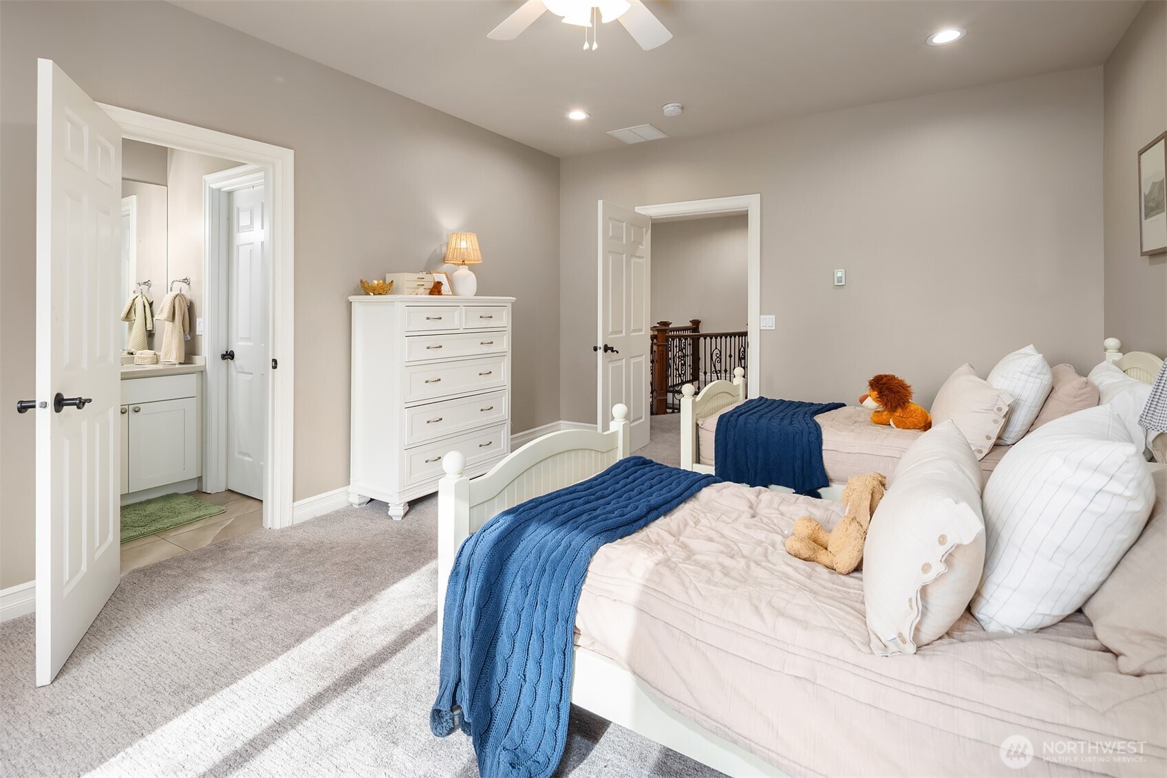 23233 257th Avenue SE, Maple Valley, WA 98038